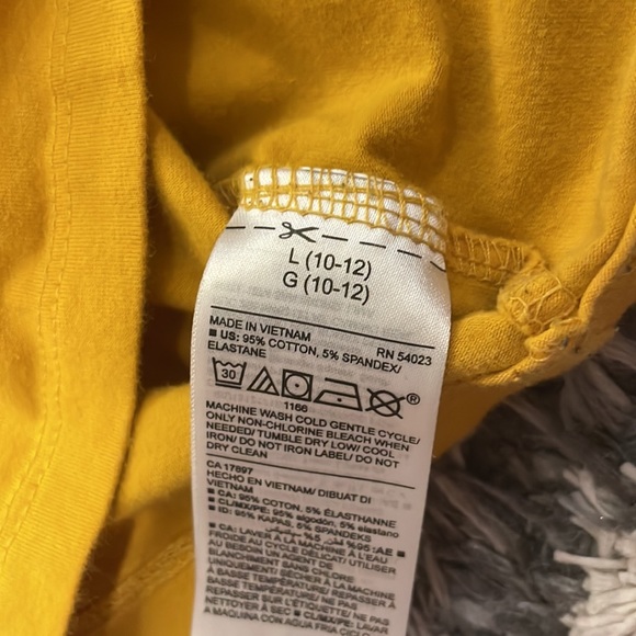 cross over back - Picture 3 of 3